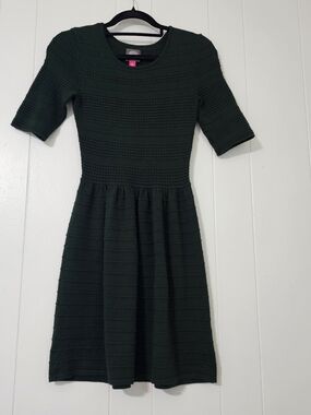 Vince Camuto XS Green Fit Flare Sweater Dress Textured Knit Midi 3/4